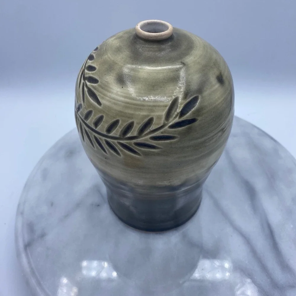 Studio Pottery Lady Fern 7in Bud Vase Green Hand Thrown Artist Signed Nature Art